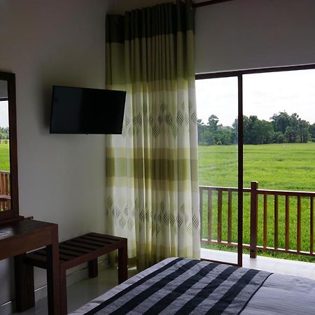 Sunshine Tourist Rest Anuradhapura Exterior foto